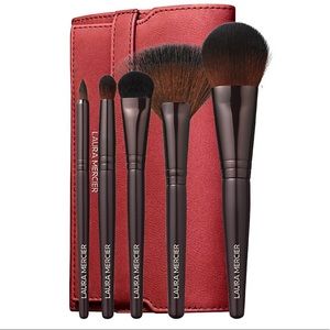 NIB Laura Mercier Paint the Town Luxe Brush Set